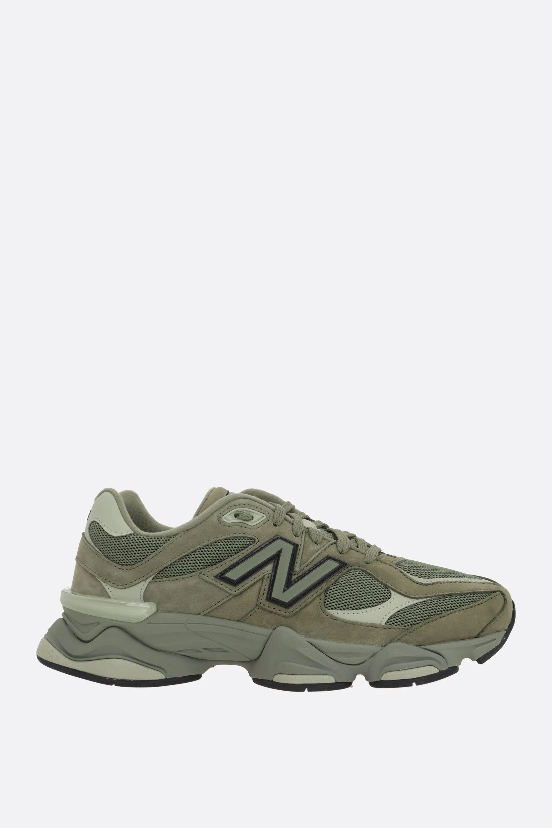 9060 sneakers in suede and mesh