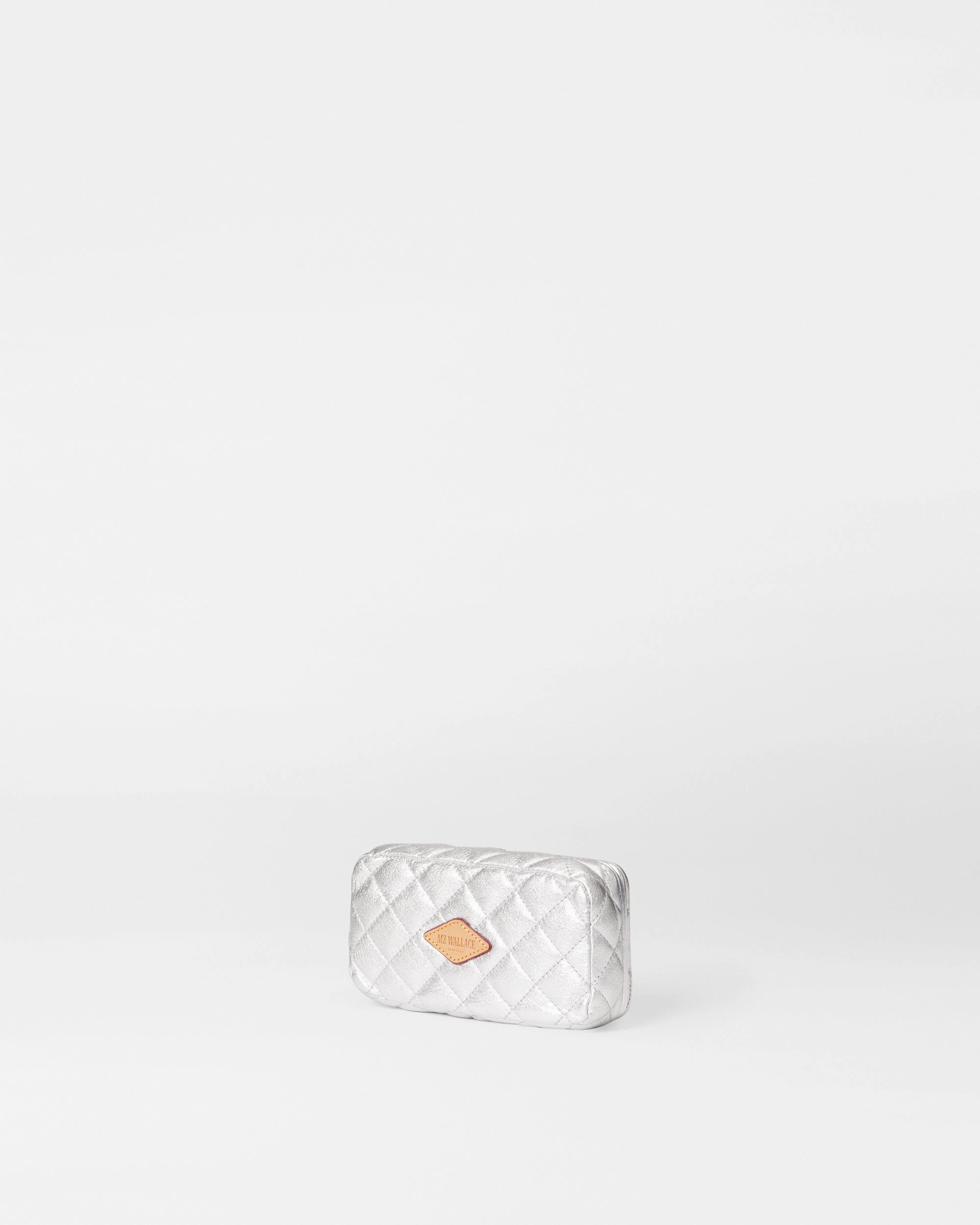 Silver Metallic Leather Medium Retro Frame Case
