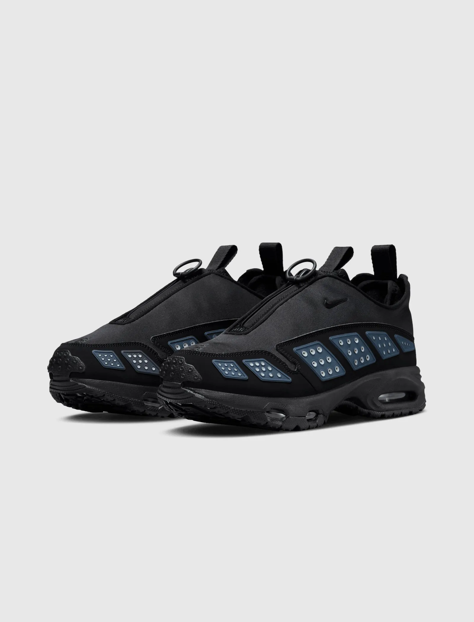 WOMEN'S AIR MAX SUNDER BLACK/SILVER