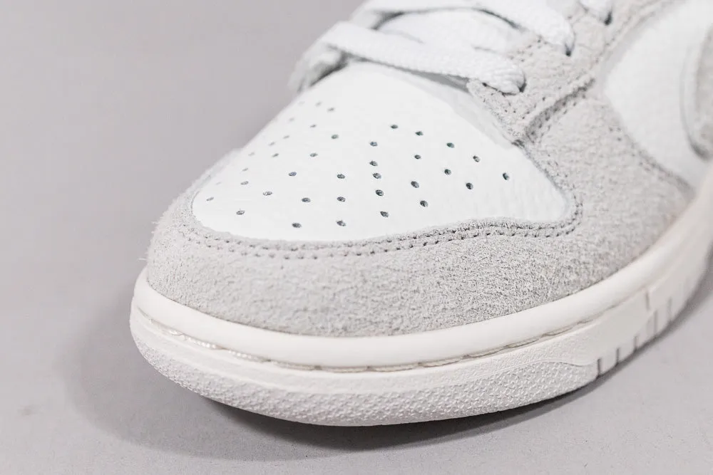 Women's Nike Dunk Low 'Summit White and Photon Dust'