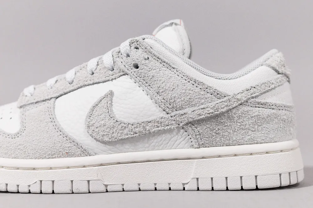 Women's Nike Dunk Low 'Summit White and Photon Dust'