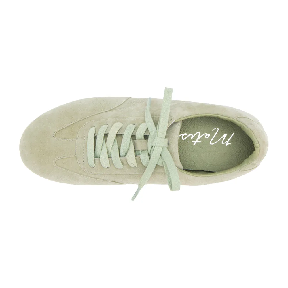 Zeke Lace Up Sneakers